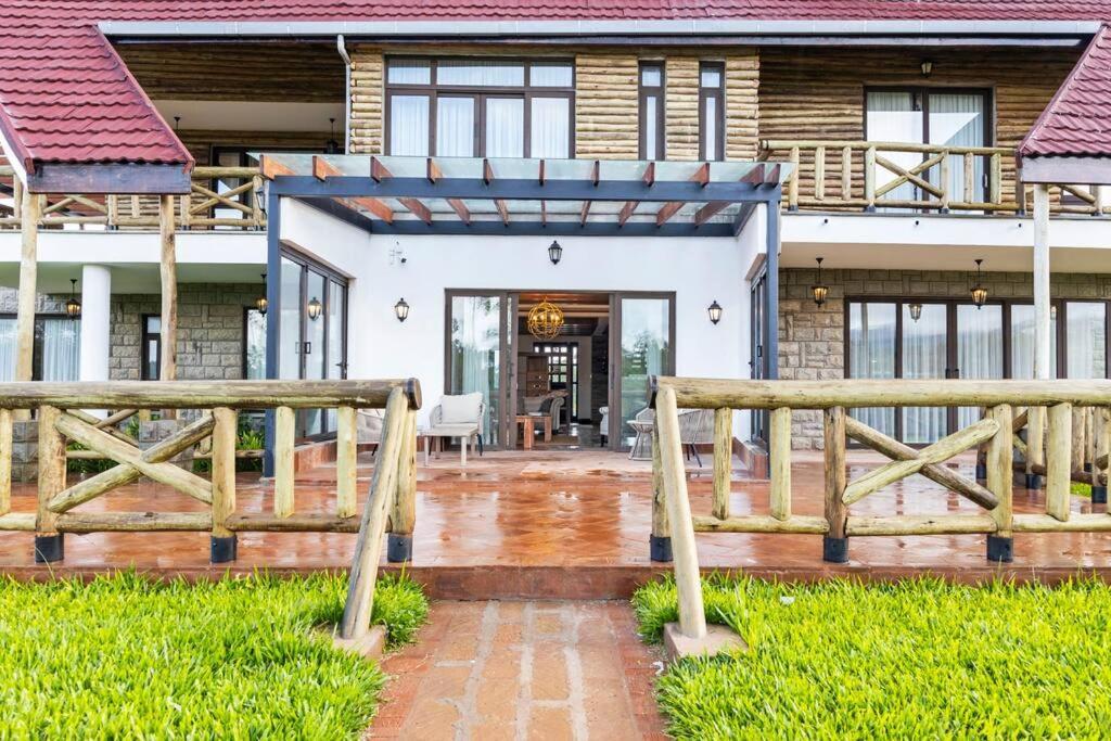 Kirimara Woodlands, Nanyuki Hotel Exterior foto